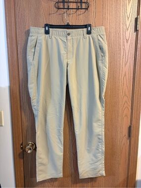 Khaki Colored Men’s Under Armour Golf Pants